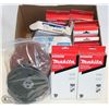 Image 1 : BOX OF MAKITA 11/8" X 21" ABRASIVE BELTS & OTHER