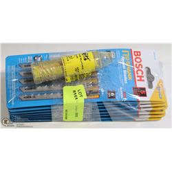 LOT OF ASSORTED JIGSAW BLADES