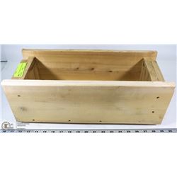 CEDAR WOOD WINDOW PLANTER