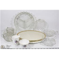 ASORTMENT OF GLASSWARE & COLLECTIBLES