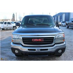 2004 GMC NEW SIERRA K1500