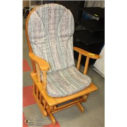 WOODEN ROCKER / GLIDER