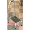Image 1 : SINGLE STEP WITH HANDLE