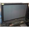 Image 1 : PANASONIC 42" FLATSCREEN TV WITH REMOTE