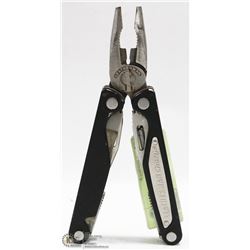 LEATHERMAN CHARGE MULTI TOOL.