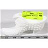 Image 1 : FENTON HOBNAIL MILKGLASS SHOE SIGNED