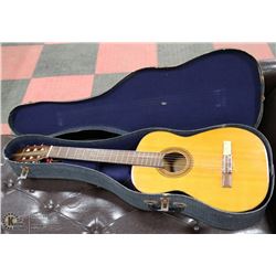 VINTAGE KENT ACOUSTIC GUITAR IN HARD