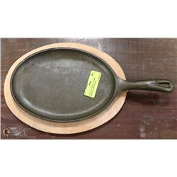 VINTAGE LODGE CAST IRON SKILLET #2 WITH WOOD