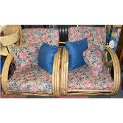 2 BAMBOO 1940'S STYLE FLORAL PADDING OUTDOOR .