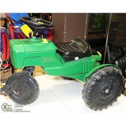 CHILDREN'S KIDS PEDAL TRACTOR