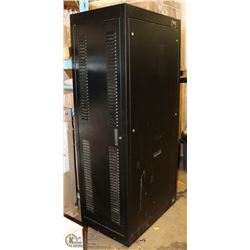 TRIPLITE SERVER ENCASEMENT RACK