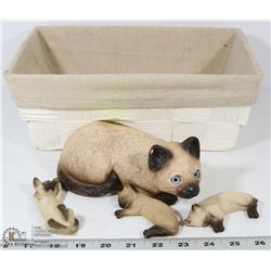 COLLECTION OF SIAMESE CATS INCLUDING
