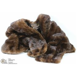 LADIES MINK STOLE. CLOTHING
