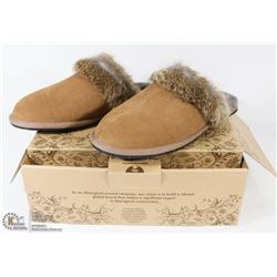 NEW MANITOBAH MUKLUKS SLIPPERS LADIES SIZE 9