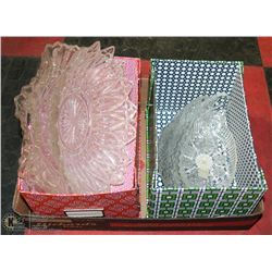 1 IRIDESCENT PLATTER, 2 GLASS SERVING PLATTERS &