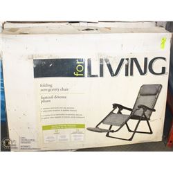 NEW FOLDING ZERO GRAVITY CHAIR WITH FOOTREST