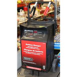 MOTOMASTER BATTERY CHARGER CART