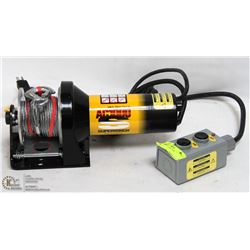 SUPERWINCH AC1000, 1000 CAPACITY