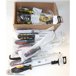 BOX OF ASSORTED SCREWDRIVERS