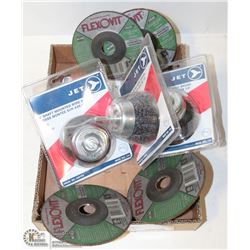 FLAT OF 1/4" SHAFT MOUNTED WIRE BRUSHES & 5"