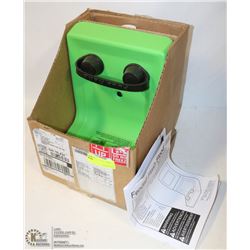 FENDALL FLASH FLOOD EYEWASH STATION WITH SALINE