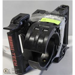 LOT OF 2 PIPE GRIPS WITH NO HANDLES