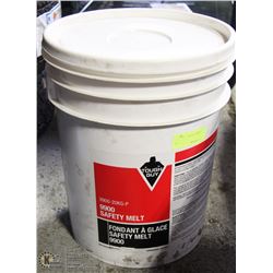 20KG BUCKET OF TOUGH GUY SAFETY MELT