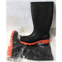 PAIR OF MENS SIZE 8 RUBBER STEEL TOE WORK BOOTS