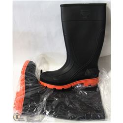 PAIR OF MENS SIZE 8 RUBBER STEEL TOE WORK BOOTS