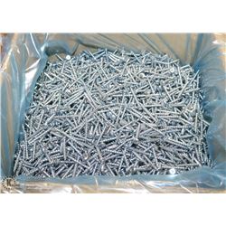 CASE WITH 5000 8X1-3 1/8" LOW PROFILE TRUSS SCREWS