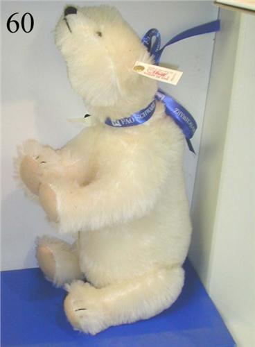 fao schwarz polar bear