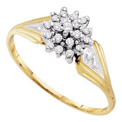 0.10 CTW Diamond Cluster Ring 10KT Yellow Gold - REF-10K5W