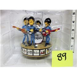 2009 Beatles heirloom collection ornament - Schmalz Auctions