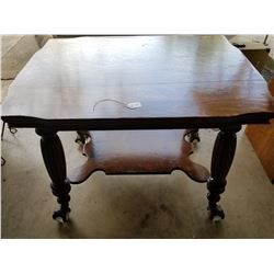 Quarter Cut Oak Parlor Table 26"x36"-Ball and claw with face-4" w