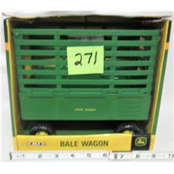 NEW 1:16 2009 Ertl John Deere JD Bale Wagon. Stainless steel/plastic.