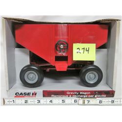 NEW 1:16 2010 Case IH gravity wagon. Die cast steel & plastic.