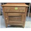 Image 1 : Vintage wooden wash stand