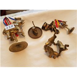 Lot of brass elephants - One bottle opener