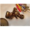 Image 4 : Lot of brass elephants - One bottle opener