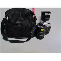 Praktica MTL5 Camera and Bag