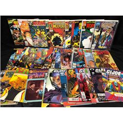 COMIC BOOK LOT (SEMPER FI, KATO, WOLVERINE & MORE)