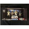 Image 1 : STAR WARS ACTION FIGURES IN BOX (CLONE TROOPER, TROOP BUILDER 4-PACK)