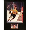 Image 1 : BOBBY ORR PICTURE & HOCKEY CARD LOT