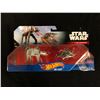 Image 1 : STAR WARS AT-AT VS REBEL SNOWSPEEDER (HOT WHEELS DIE-CAST) IN BOX