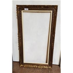 VINTAGE CARVED GILT WOOD PICTURE FRAME