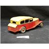 Image 3 : VINTAGE 1940'S FRICTION TIN TOY CAR