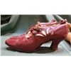 Image 2 : 1920'S LADIES SHOES & SHOE FORMS