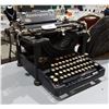 Image 1 : ANTIQUE REMINGTON TYPEWRITER