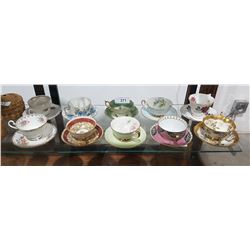 10 ENGLISH BONE CHINA TEACUPS/SAUCERS