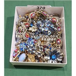 LOT OF VINTAGE ESTATE JEWELRY